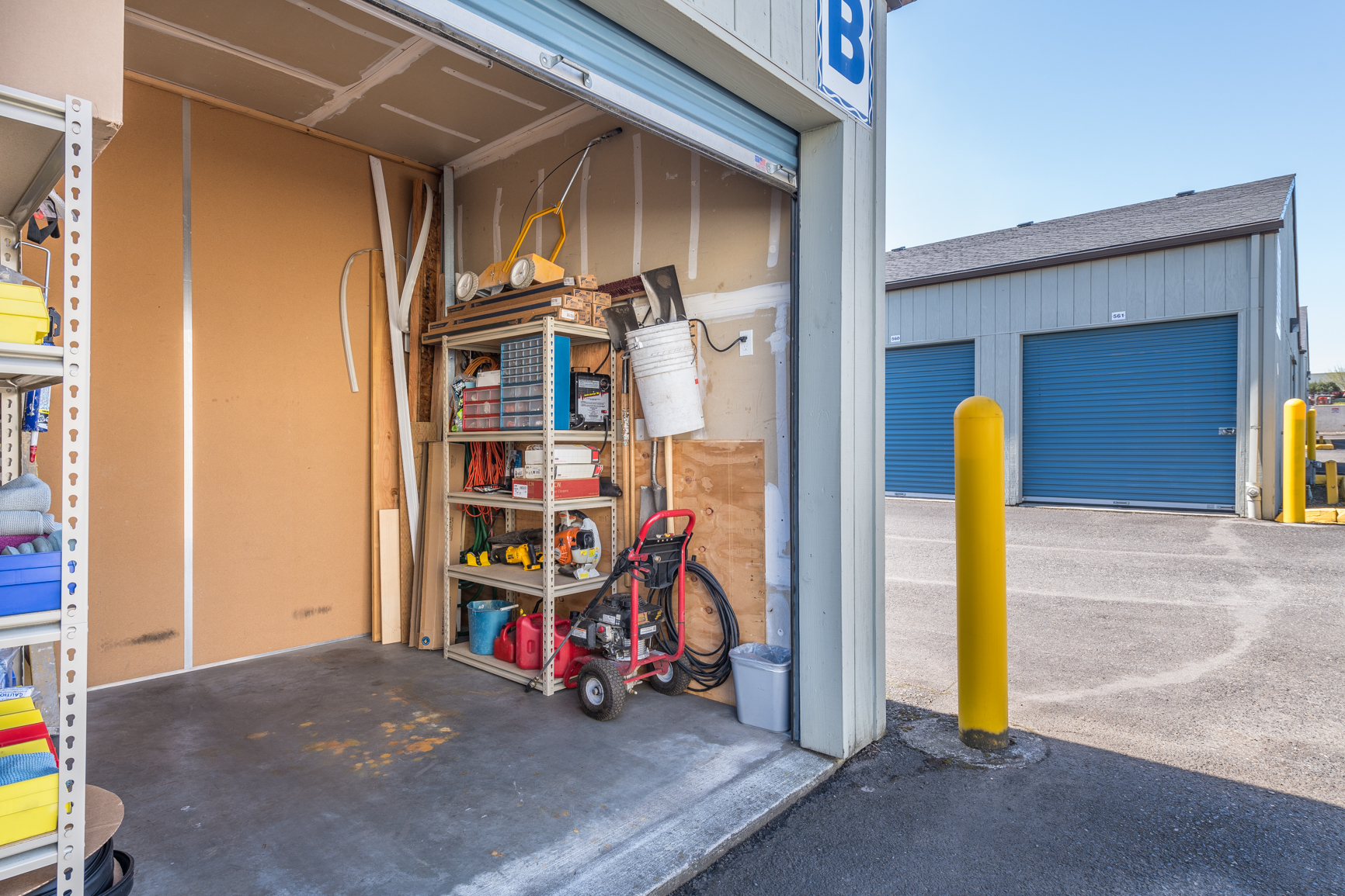 Tanasbourne Mini Storage